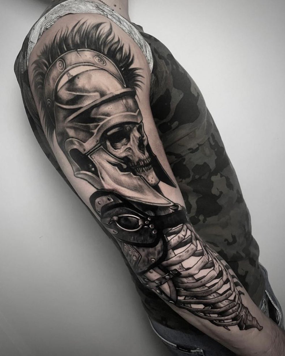 Realismus tattoo grey