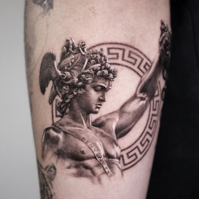 micro realism tattoo berlin